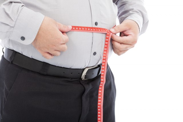 Pet navika zbog kojih masnoća 